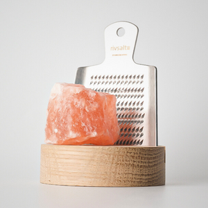 HIMALAYAN ROCK SALT | STAINLESS STEEL GRATER | OAK WOOD STAND